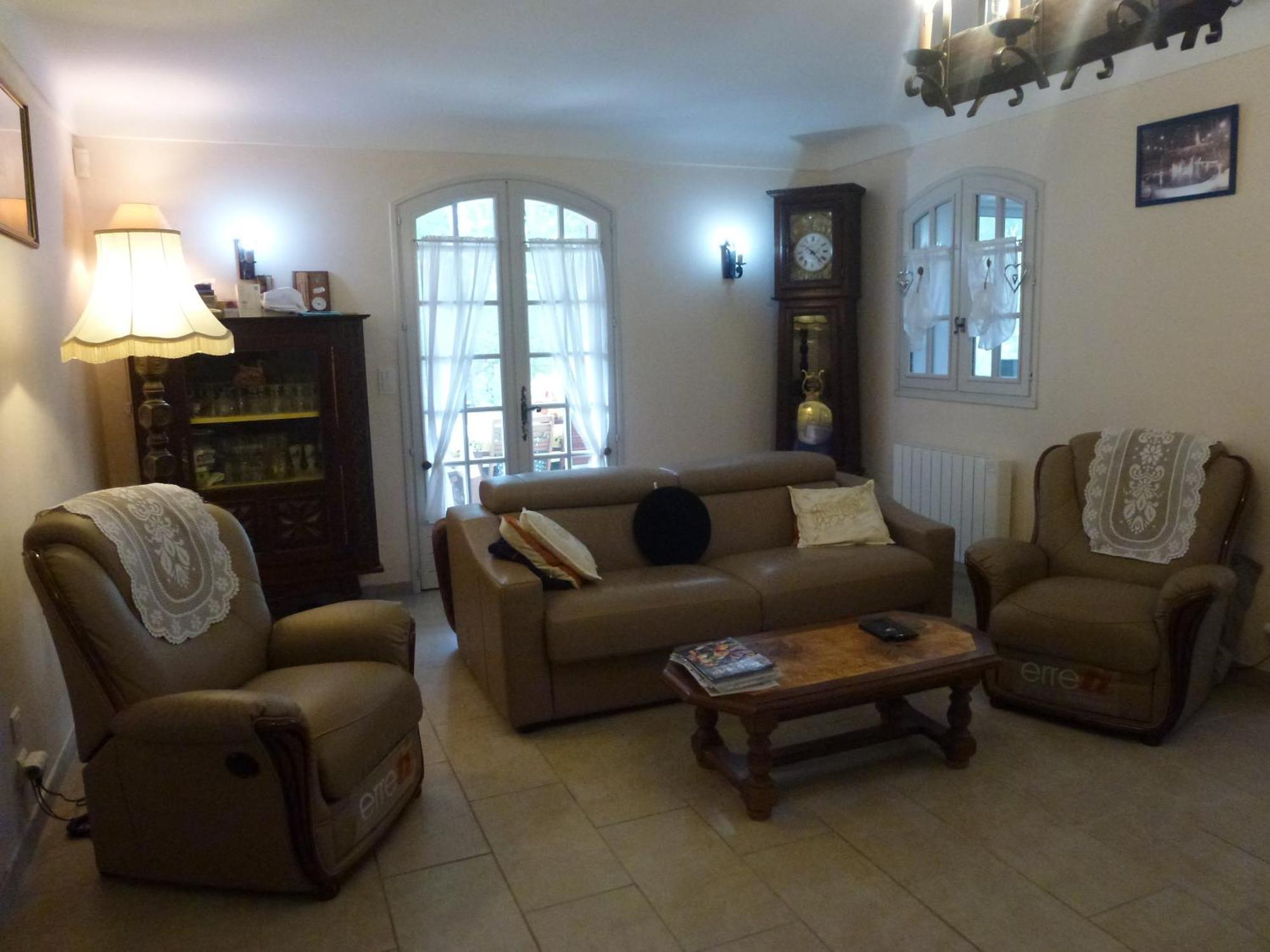 Chambre D'Hotes La Pinede Lambesc Exteriör bild