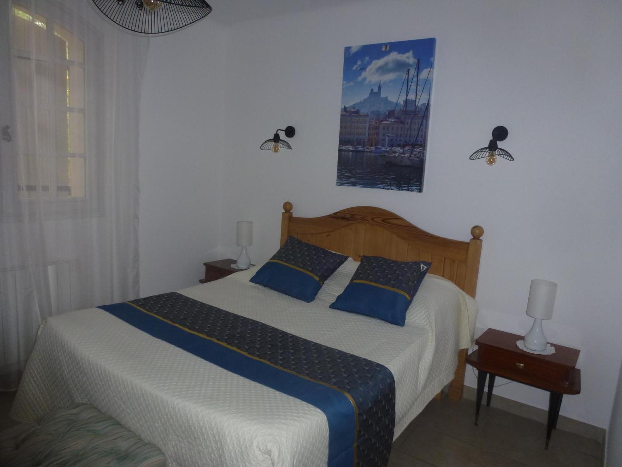 Chambre D'Hotes La Pinede Lambesc Exteriör bild