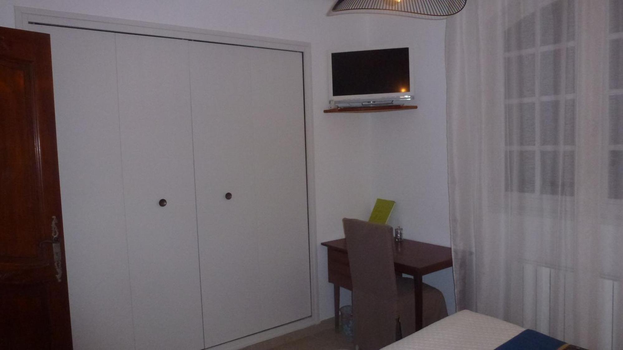 Chambre D'Hotes La Pinede Lambesc Exteriör bild