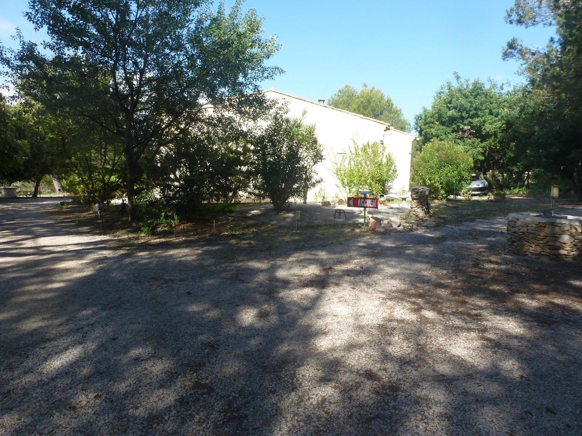 Chambre D'Hotes La Pinede Lambesc Exteriör bild